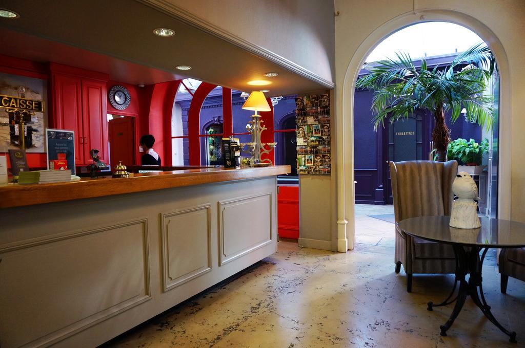 Logis Hotel De Bourgogne - Mâcon Buitenkant foto